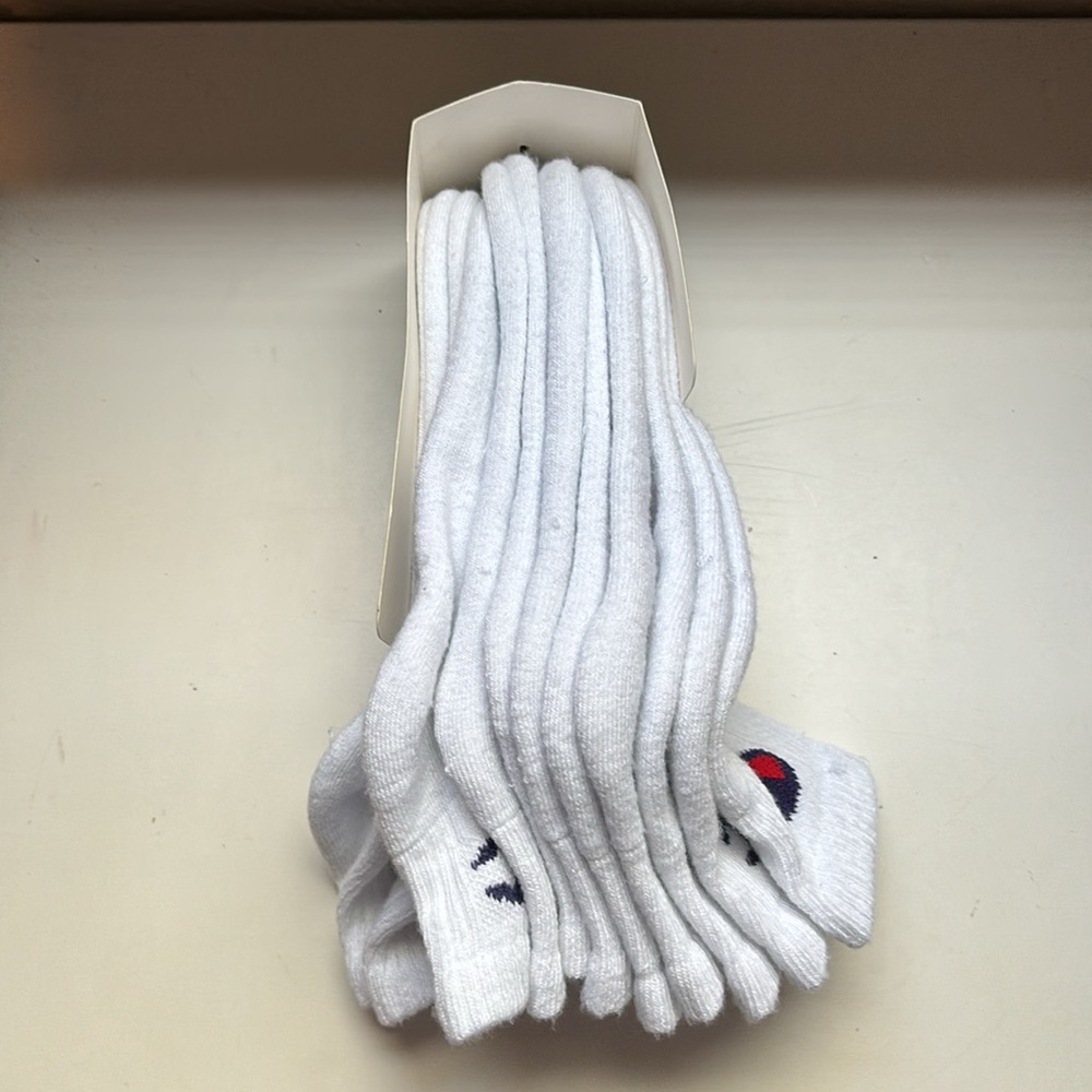 New Champion Socks Women’s Package 6 Pairs White Ankle Socks Athletic Casual - Picture 3 of 12